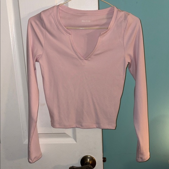 Hollister Long Sleeve Top Set - Picture 2 of 7